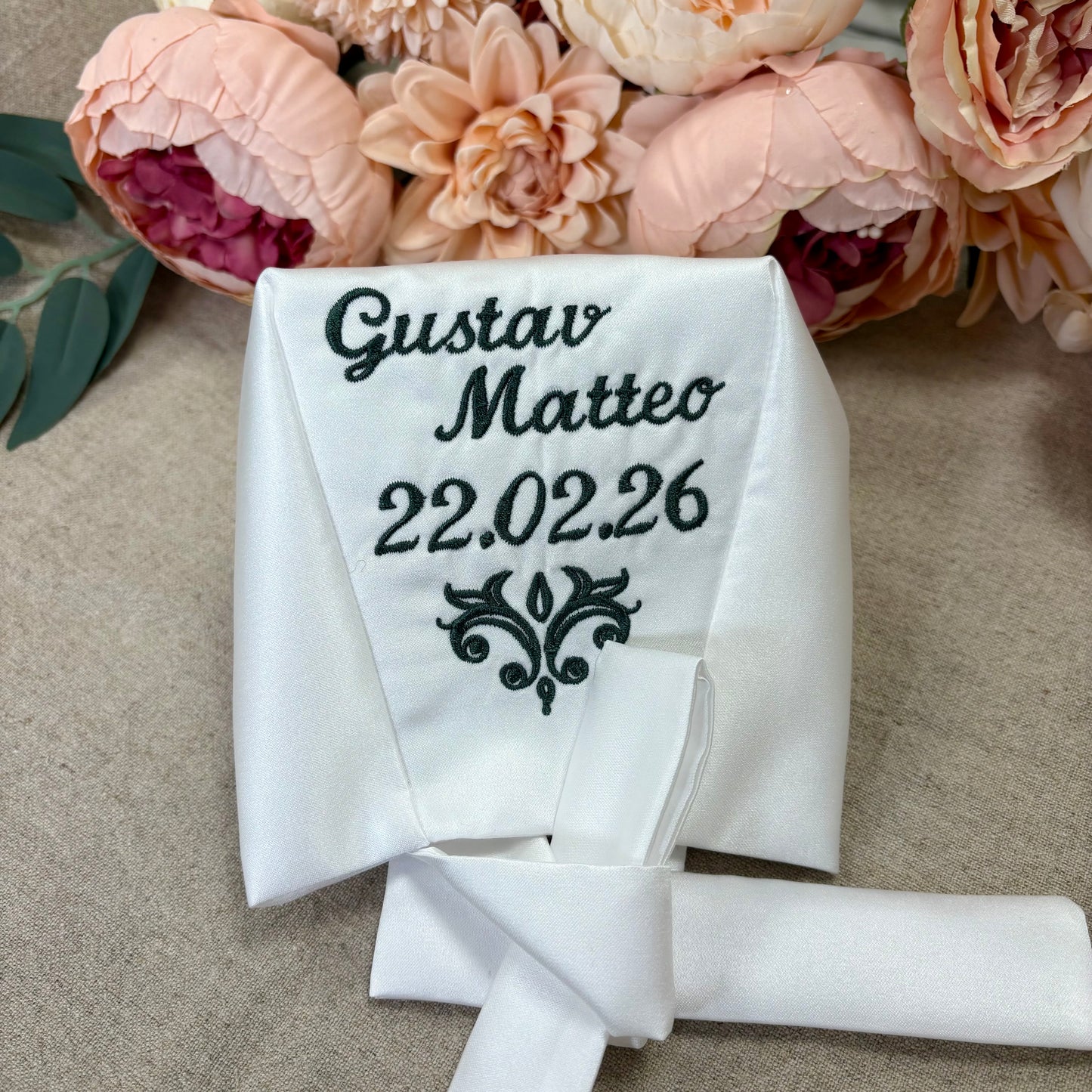 Dåpskyse med broderi